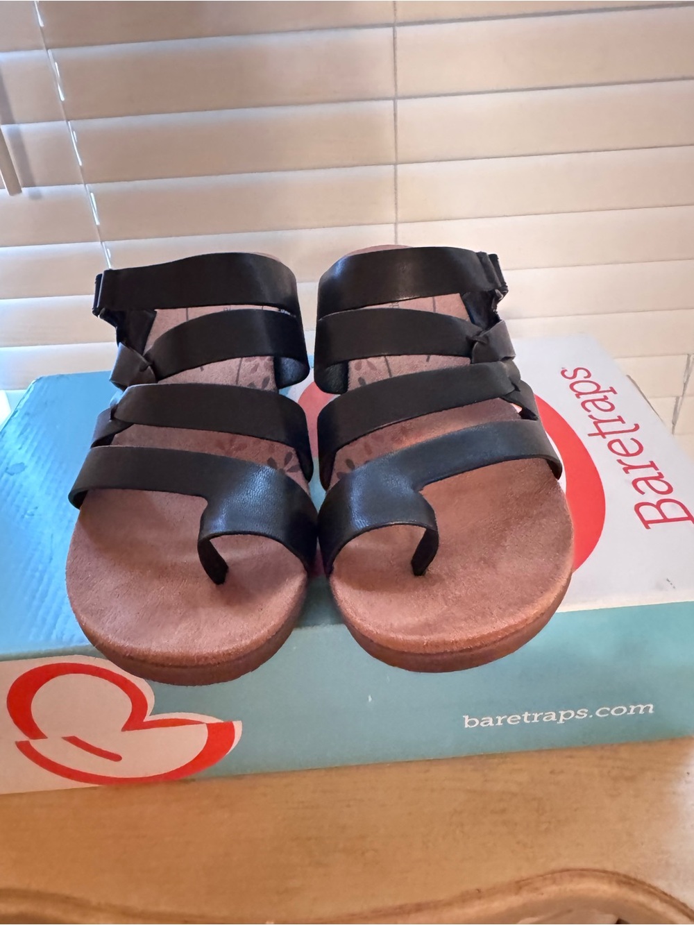 BareTraps Black Strappy Toe-Loop Sandals